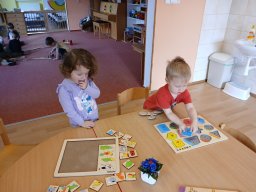 Ptáčci poslové jara