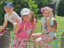 ZVONEČEK - ČERVEN 2