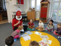  Jak to chodí v čertí školce...