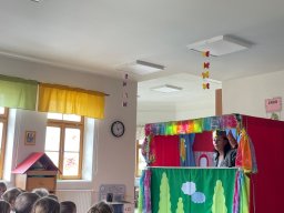 Divadlo Koloběžka - Pruhovaná pohádka