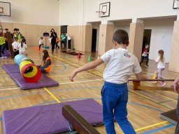 Sportovní den v ZŠ U Lesa