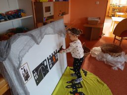 Buchy, buchy, buch, v domě straší duch