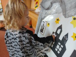 Buchy, buchy, buch, v domě straší duch