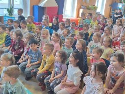 DIVADLO KOLOBĚŽKA - O PRINCEZNĚ PAMPELIŠCE