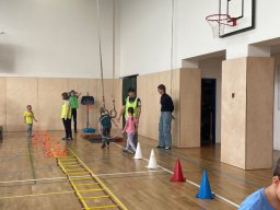 SPORTOVNÍ DOPOLEDNE V ZŠ U LESA